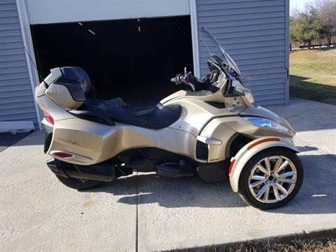 2017 Can-Am Spyder RT Limited in Grantville, Pennsylvania - Photo 1