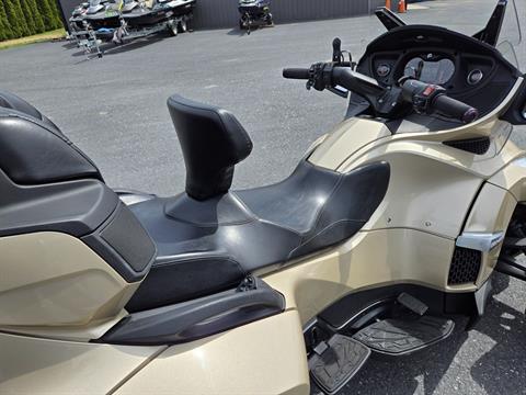 2017 Can-Am Spyder RT Limited in Grantville, Pennsylvania - Photo 3