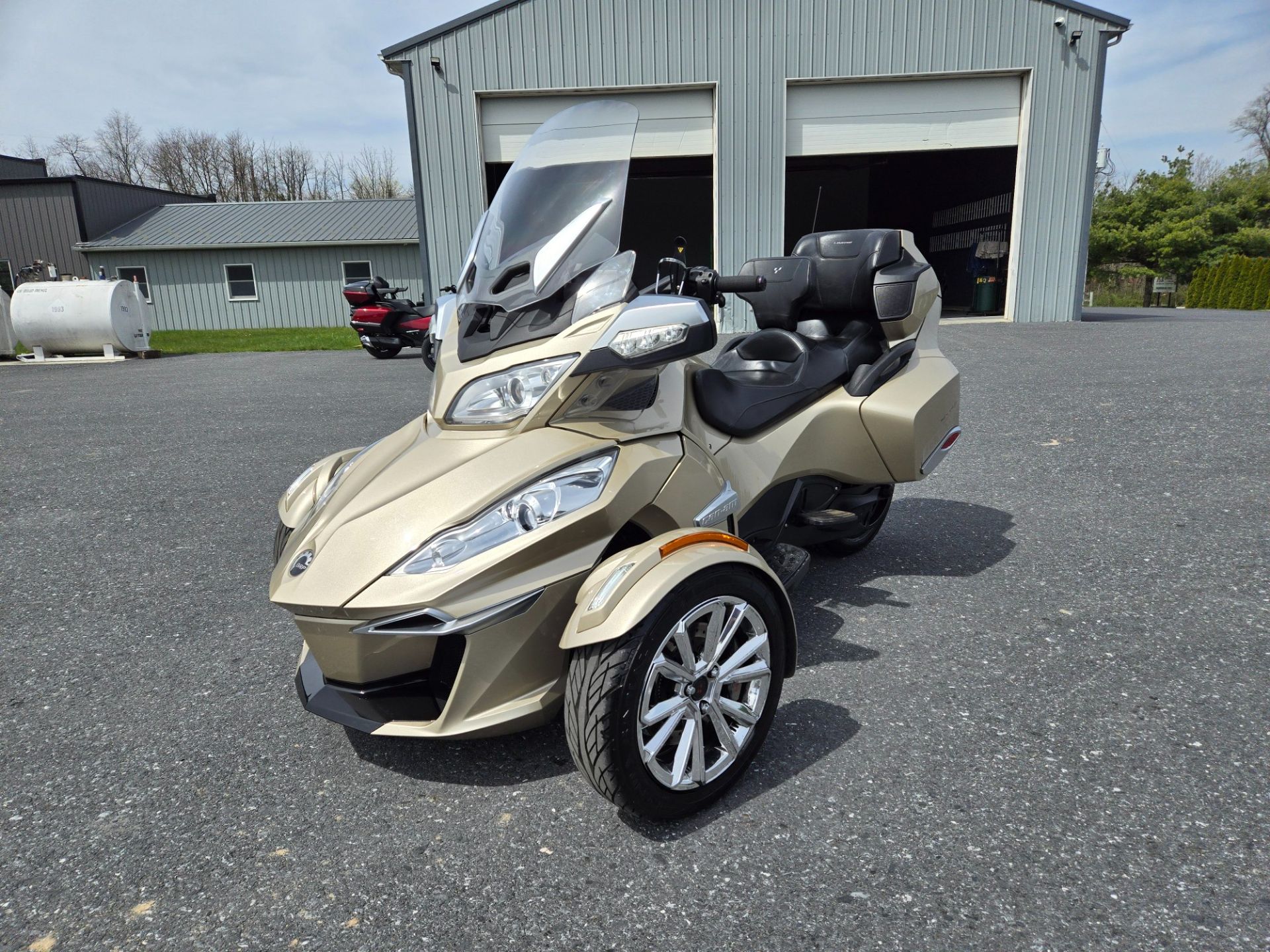 2017 Can-Am Spyder RT Limited in Grantville, Pennsylvania - Photo 7