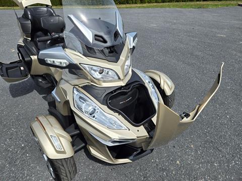2017 Can-Am Spyder RT Limited in Grantville, Pennsylvania - Photo 10