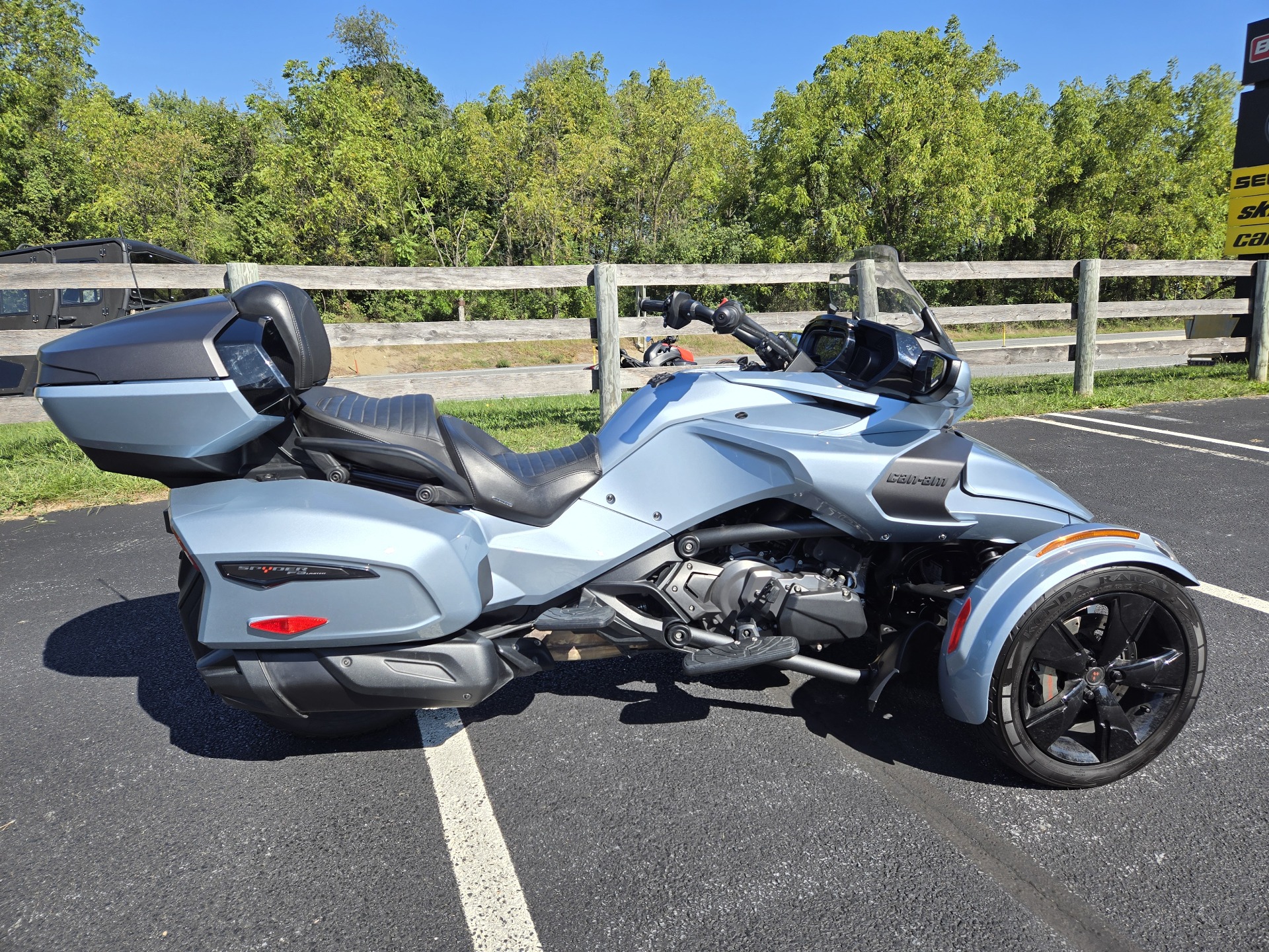 2022 Can-Am Spyder F3 Limited in Grantville, Pennsylvania - Photo 1