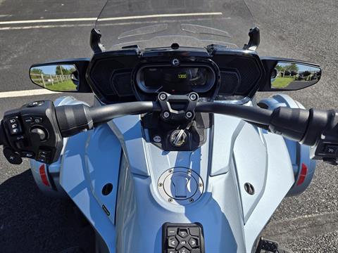 2022 Can-Am Spyder F3 Limited in Grantville, Pennsylvania - Photo 5