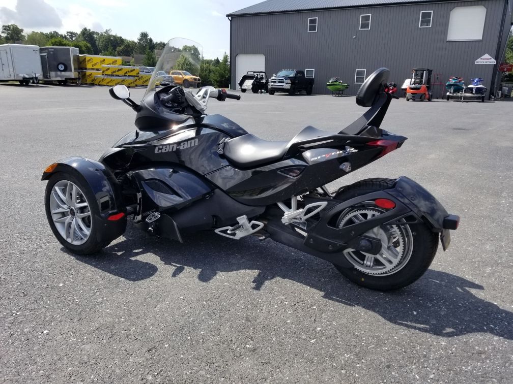 2015 Can-Am Spyder® RS SE5 in Grantville, Pennsylvania - Photo 1