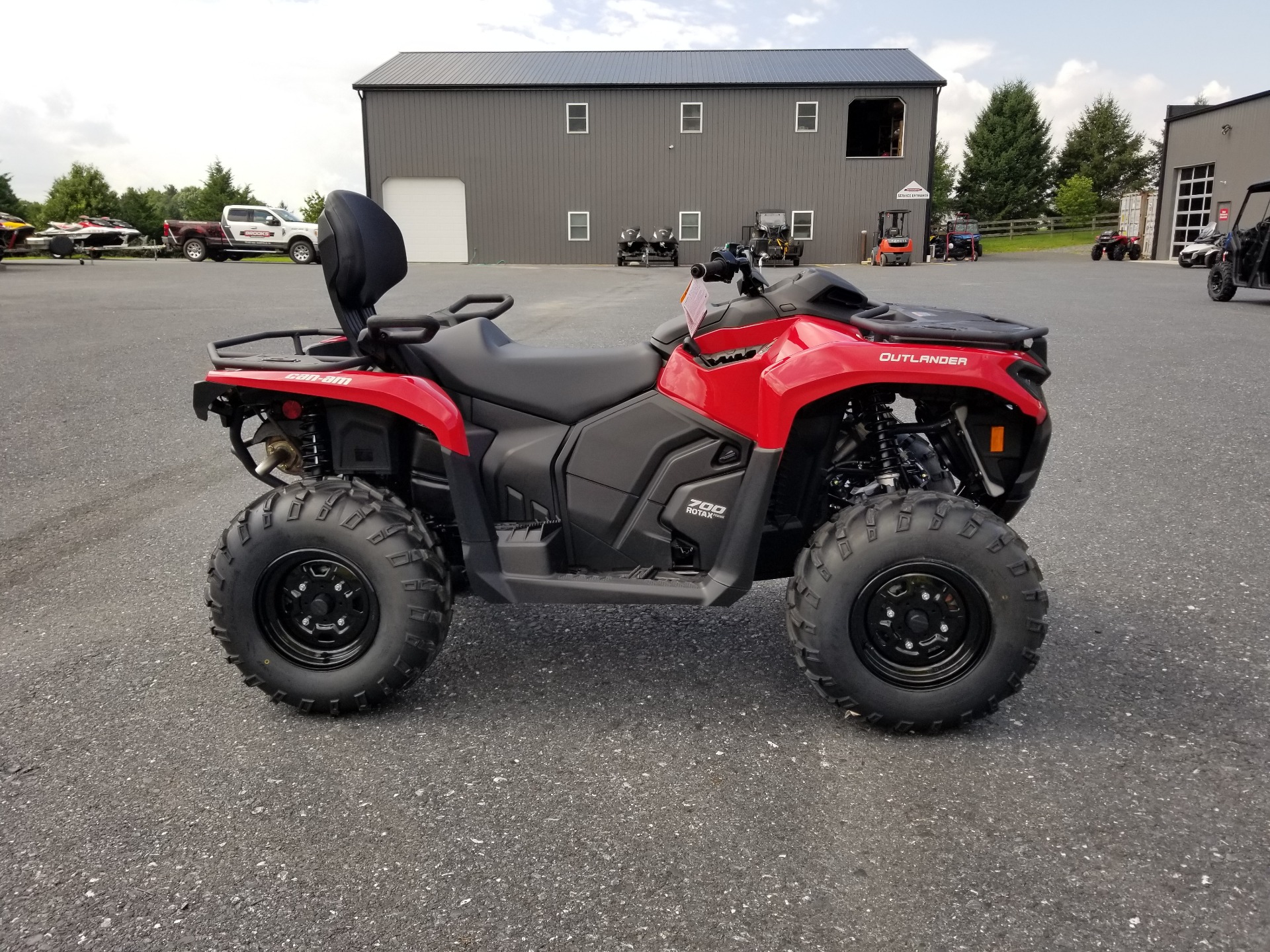 2023 Can-Am Outlander MAX DPS 700 in Grantville, Pennsylvania - Photo 18