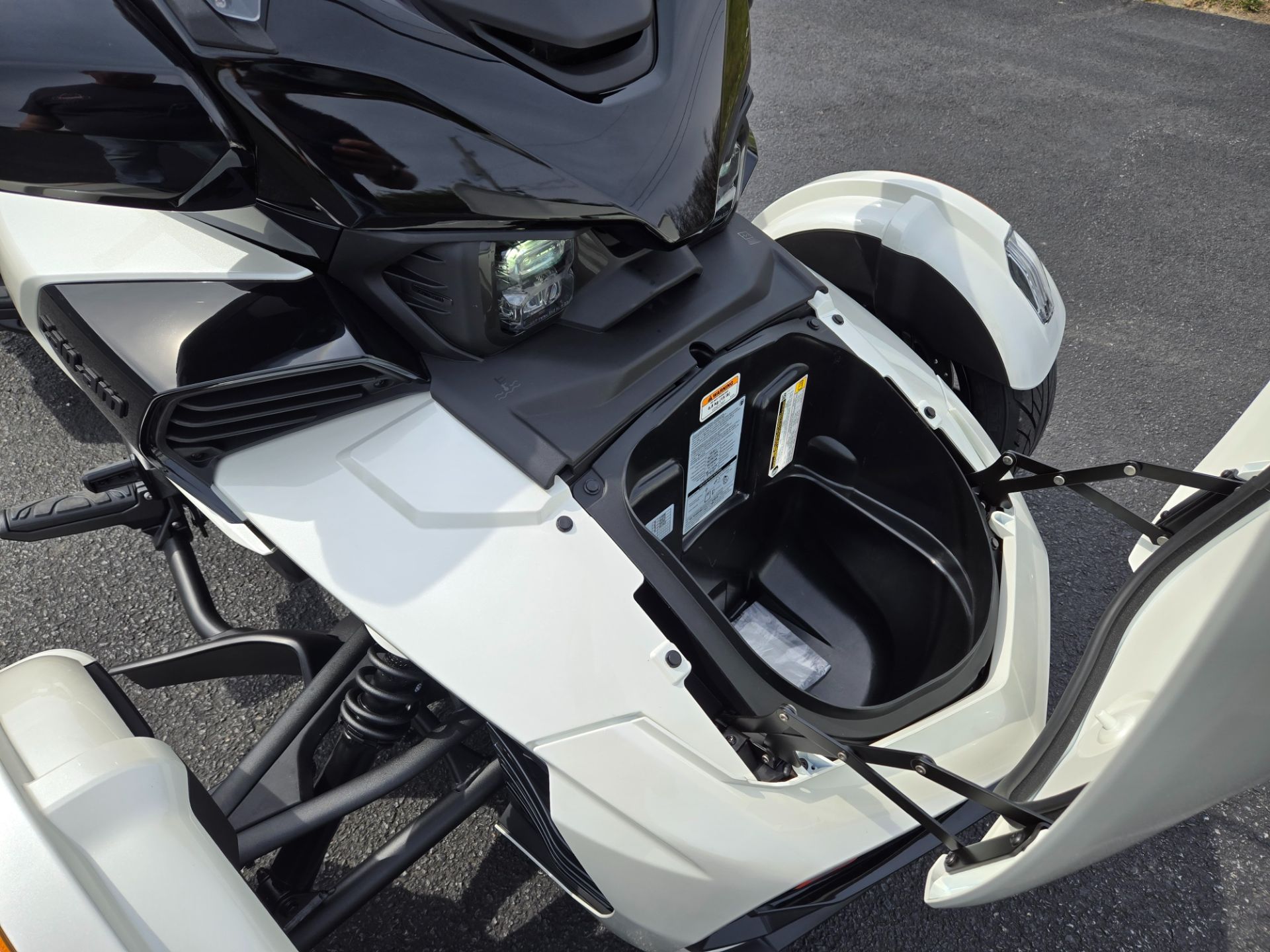 2024 Can-Am Spyder F3-T in Grantville, Pennsylvania - Photo 6