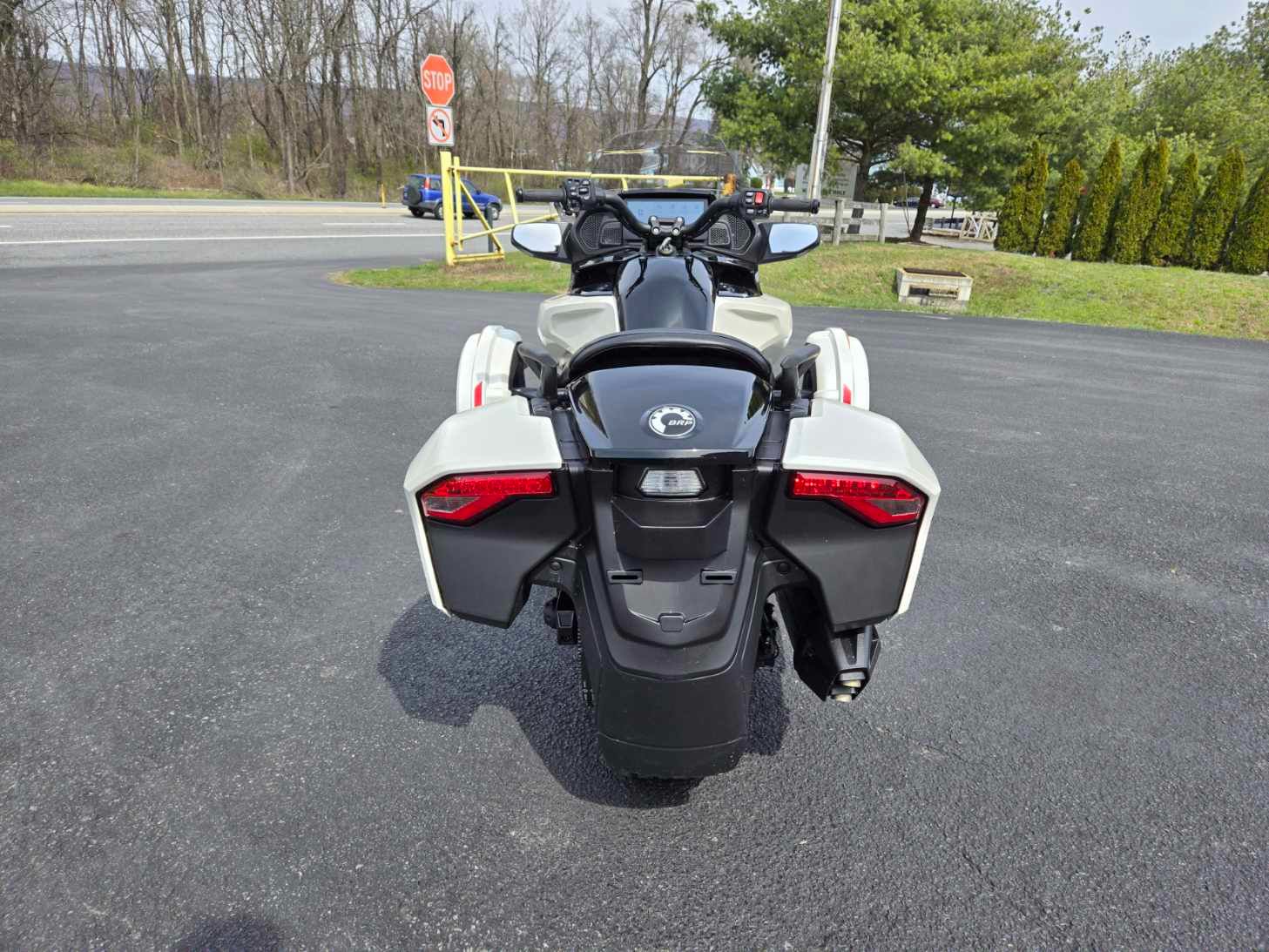 2024 Can-Am Spyder F3-T in Grantville, Pennsylvania - Photo 18