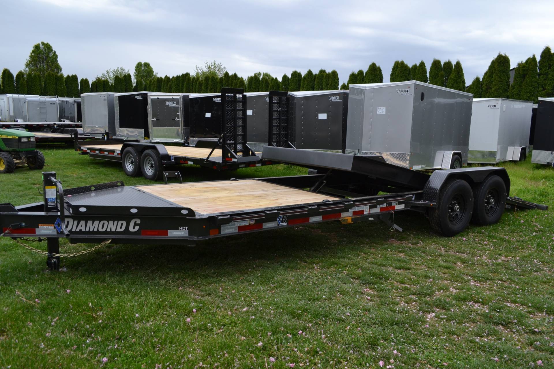 2024 Diamond C Trailers 22X82 HDT207 Equipment Trailer 14K BW in Harrisburg, Pennsylvania - Photo 14