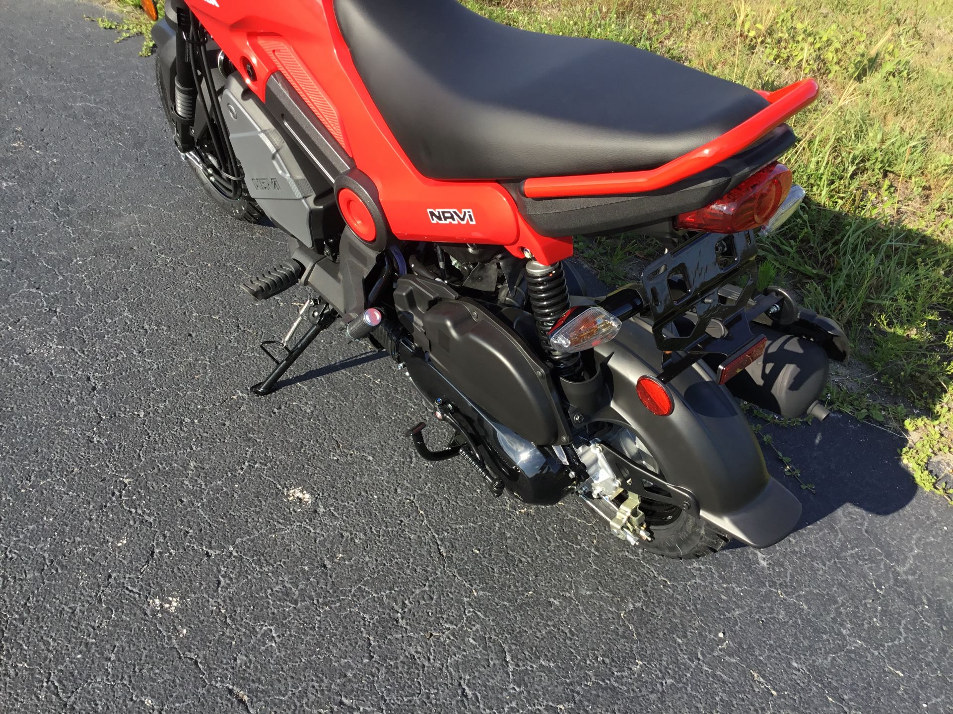 2022 Honda Navi in Hudson, Florida - Photo 17