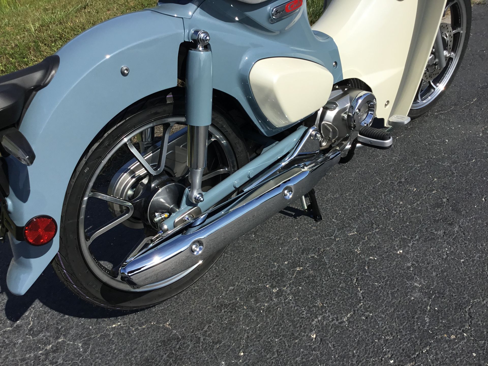 2024 Honda Super Cub C125 ABS in Hudson, Florida - Photo 9