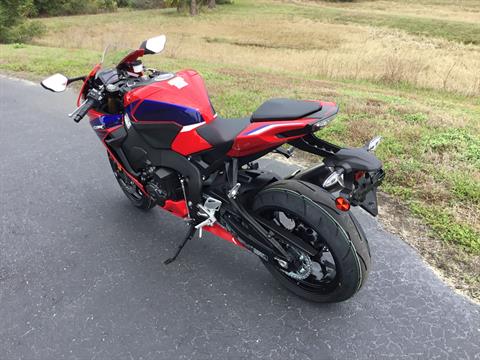 2022 Honda CBR1000RR ABS in Hudson, Florida - Photo 7
