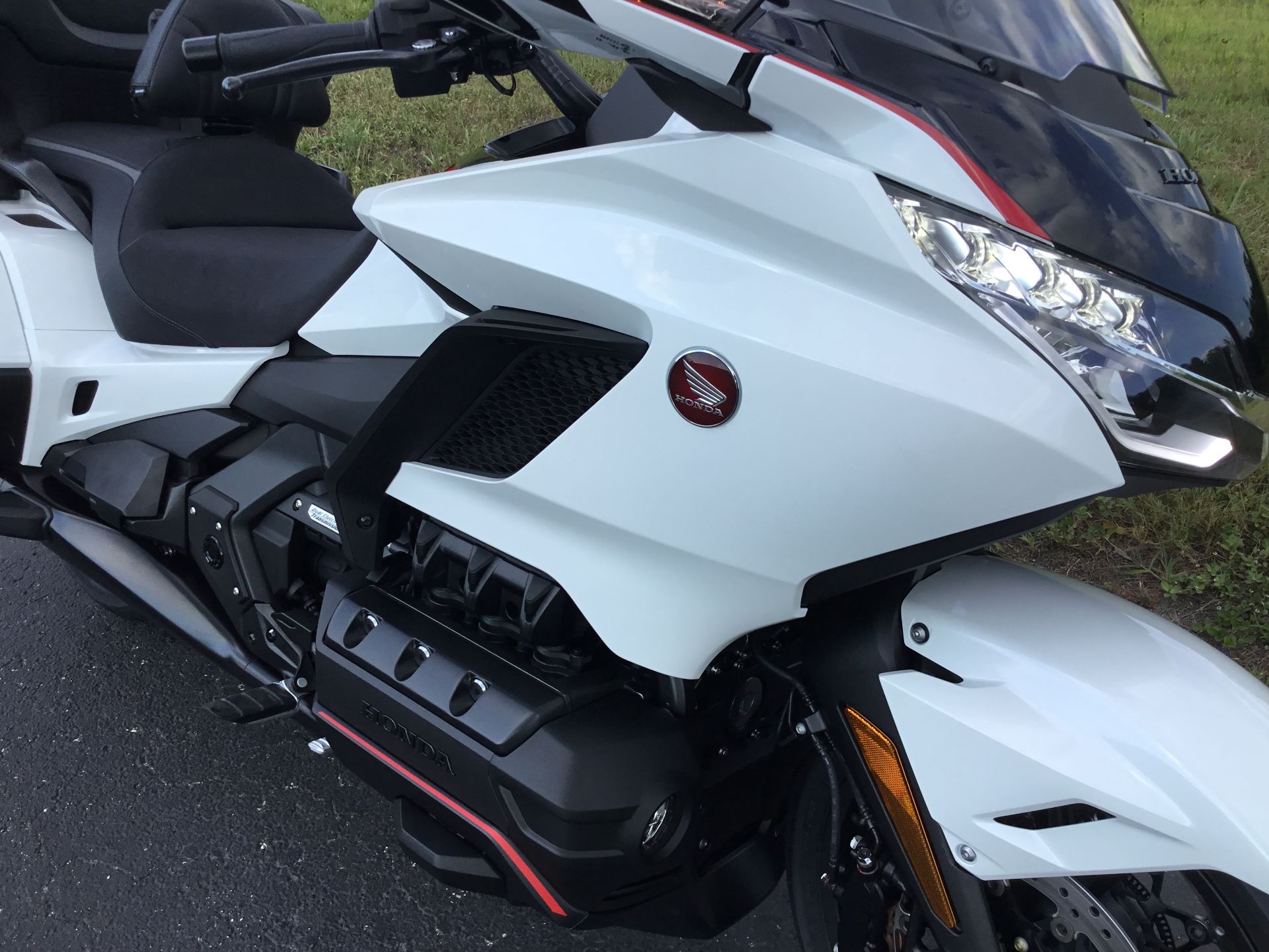 2024 Honda Gold Wing Tour Automatic DCT in Hudson, Florida - Photo 10