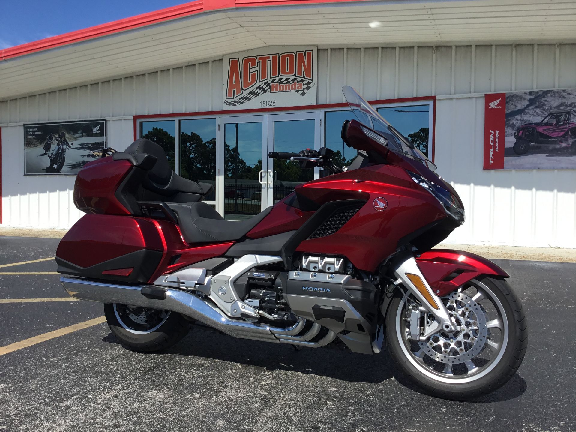 2023 Honda Gold Wing Tour Automatic DCT in Hudson, Florida - Photo 1