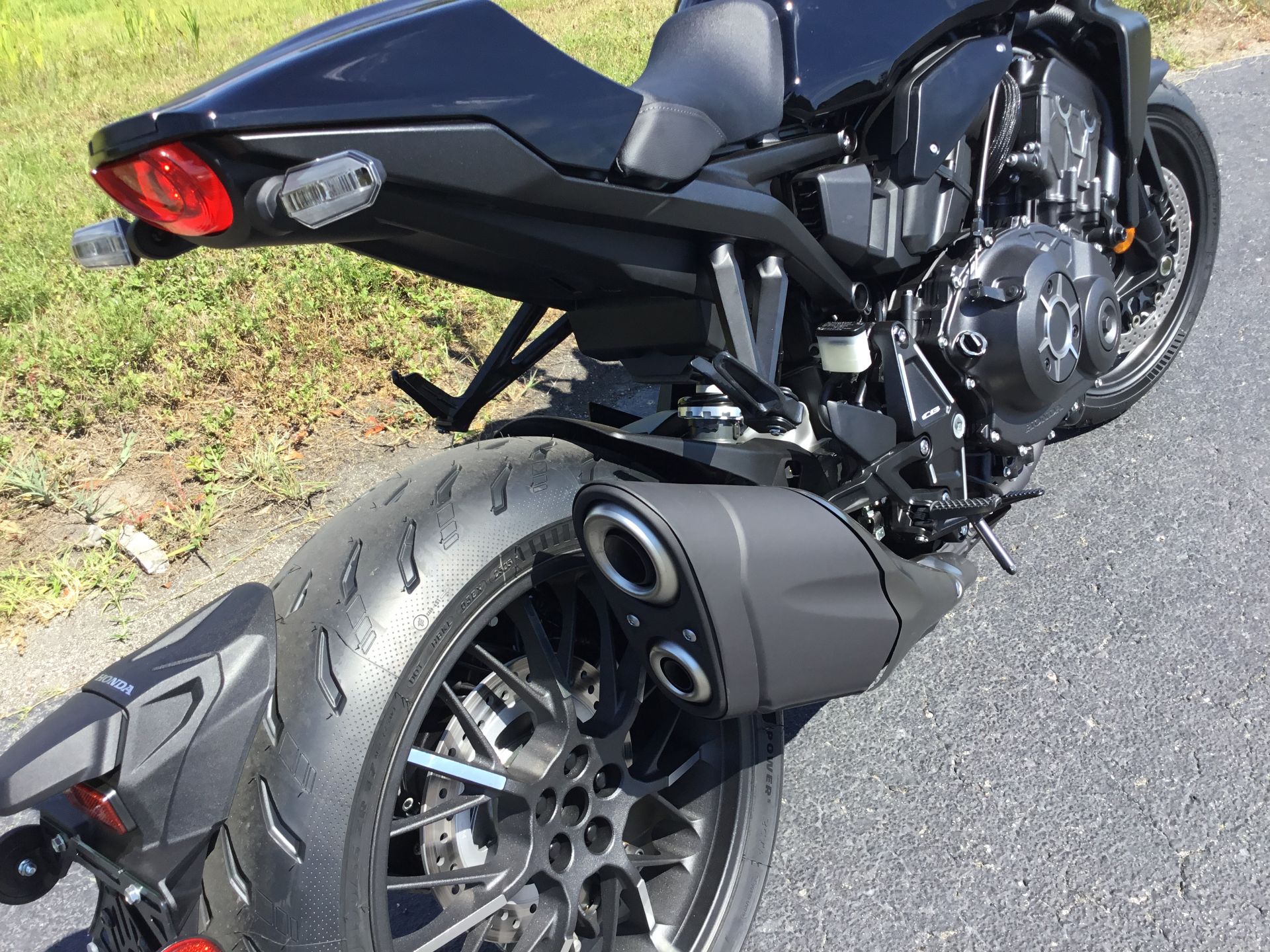 2024 Honda CB1000R Black Edition in Hudson, Florida - Photo 9