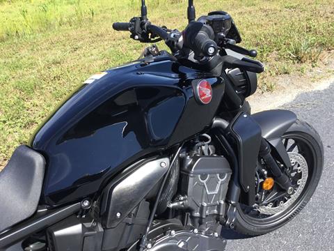 2024 Honda CB1000R Black Edition in Hudson, Florida - Photo 11