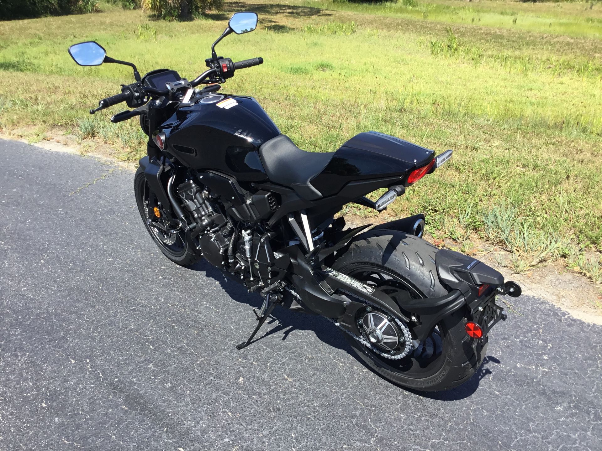 2024 Honda CB1000R Black Edition in Hudson, Florida - Photo 15