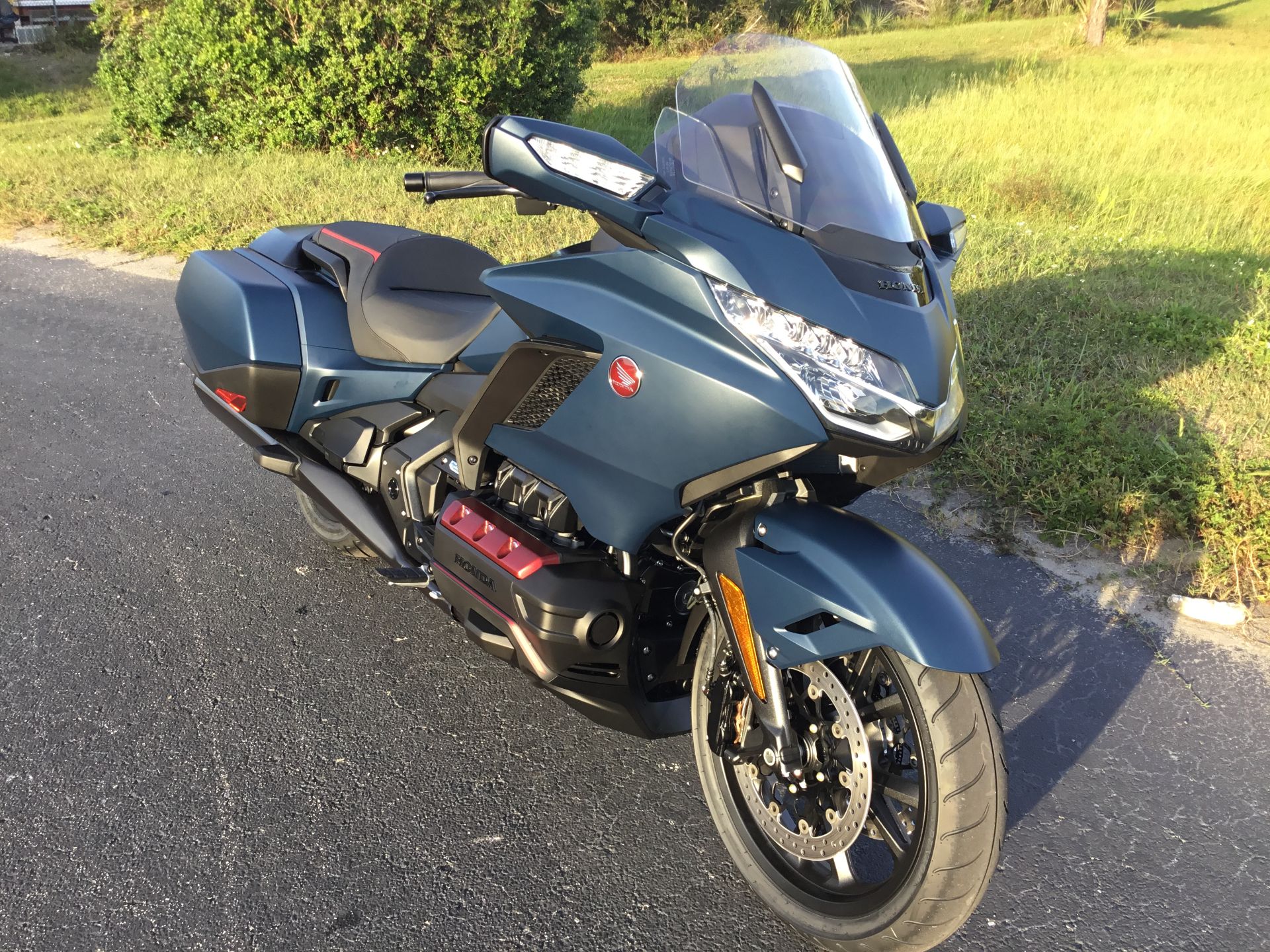 2022 Honda Gold Wing Automatic DCT in Hudson, Florida - Photo 2