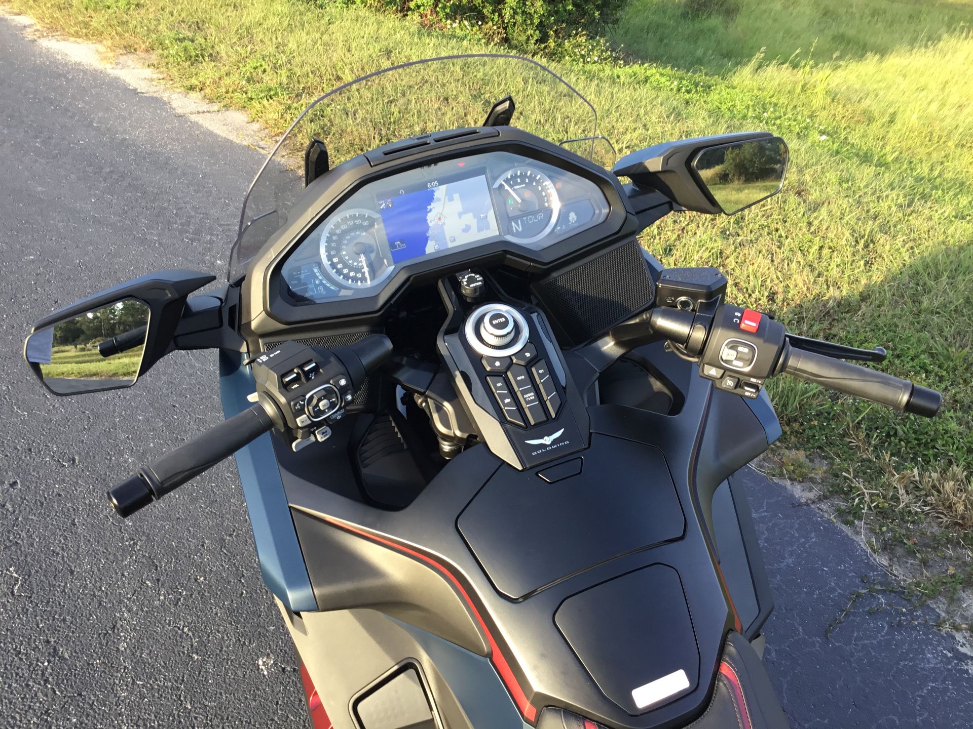 2022 Honda Gold Wing Automatic DCT in Hudson, Florida - Photo 13