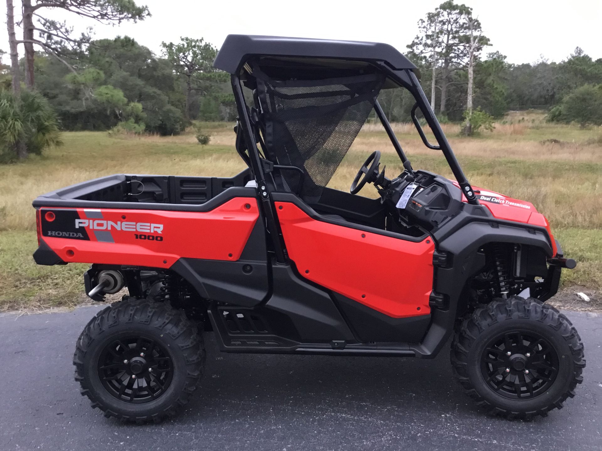 2023 Honda Pioneer 1000 Deluxe in Hudson, Florida - Photo 6