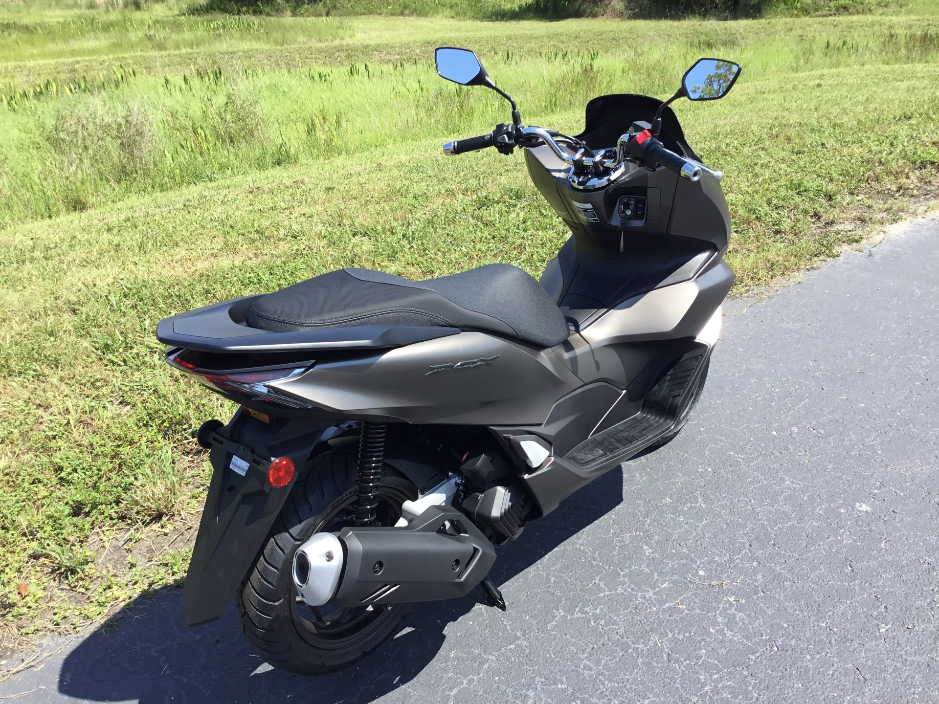 2023 Honda PCX in Hudson, Florida - Photo 7