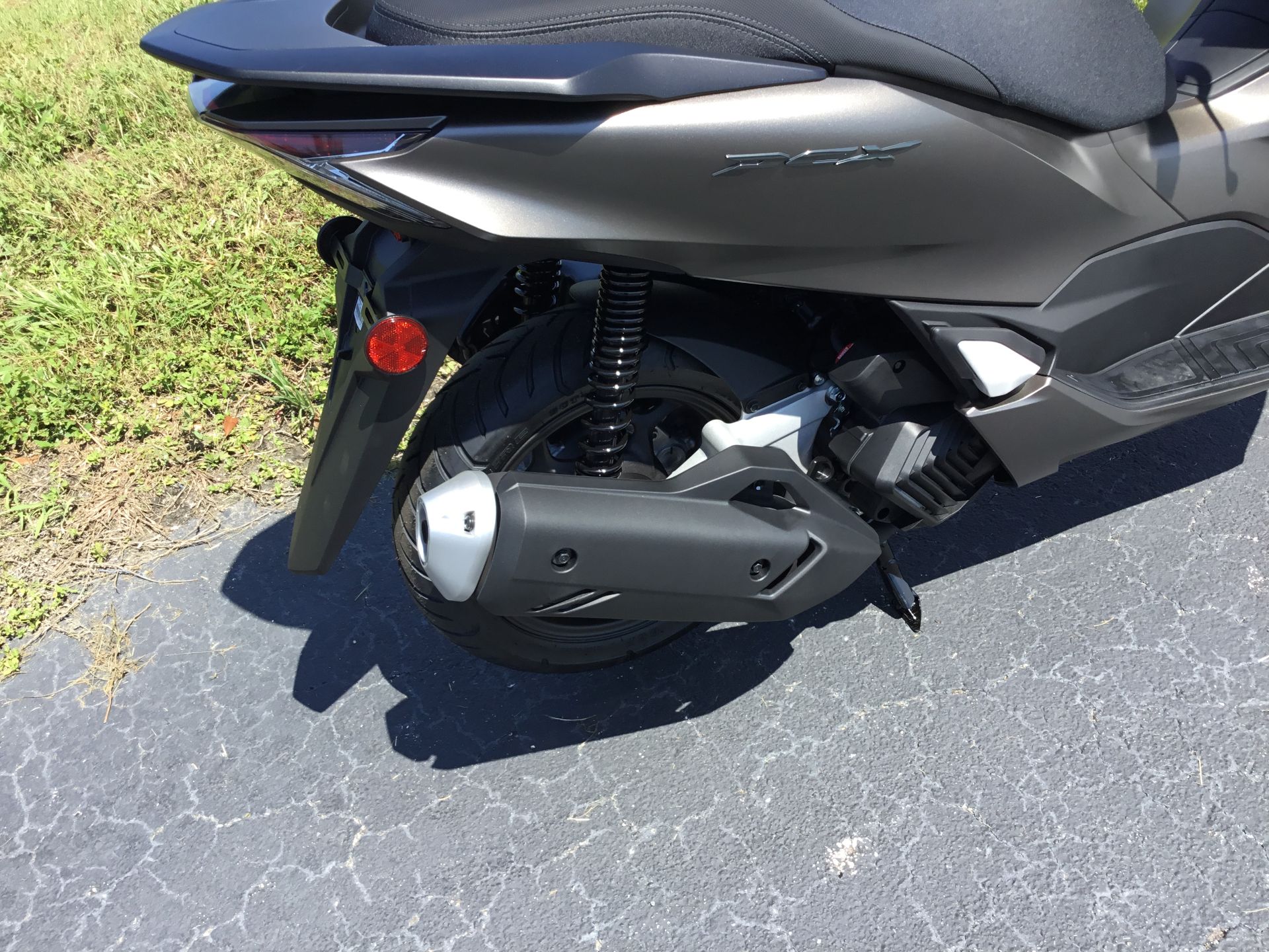 2023 Honda PCX in Hudson, Florida - Photo 9