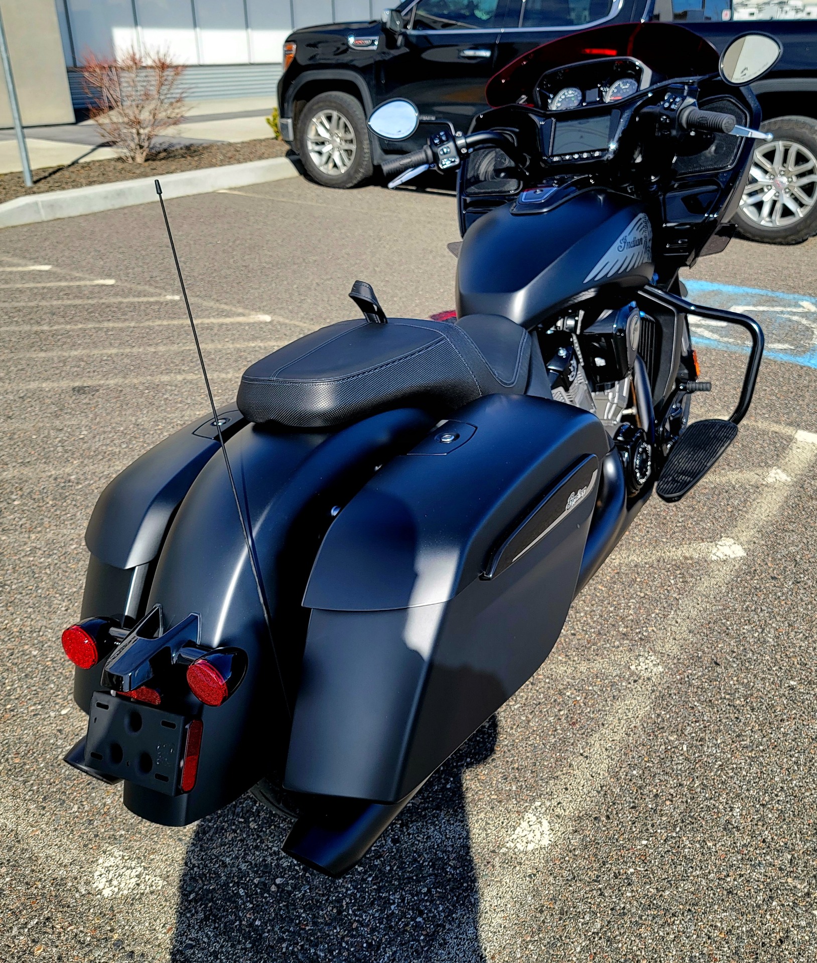 2024 Indian Motorcycle Challenger® Dark Horse® in Pasco, Washington - Photo 8