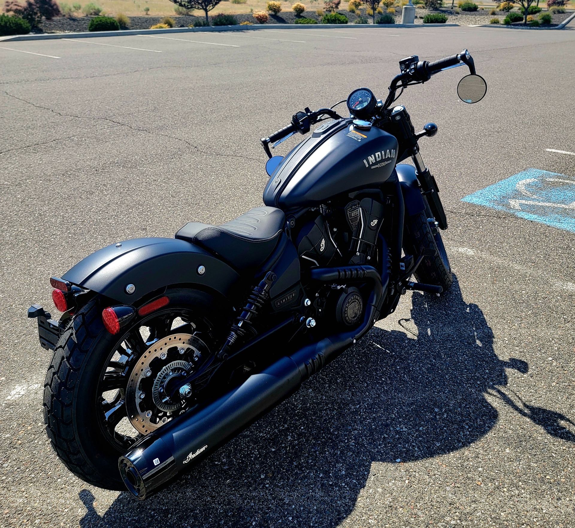 2025 Indian Motorcycle Scout® Bobber Limited in Pasco, Washington - Photo 4