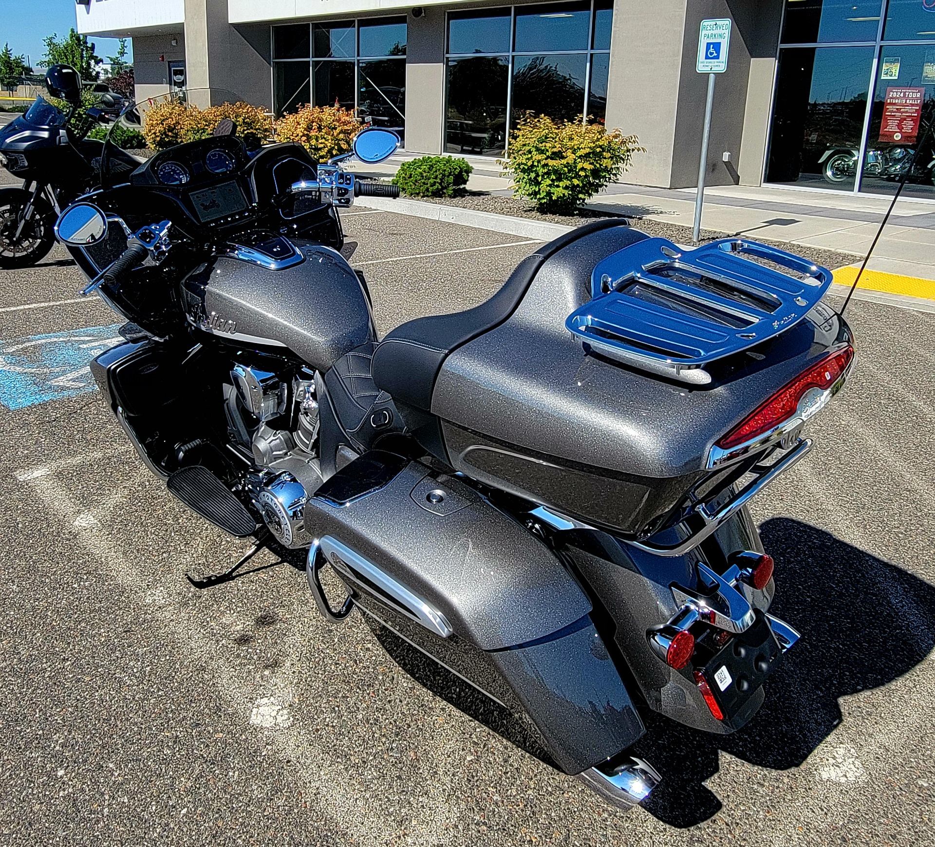 2024 Indian Motorcycle Pursuit® Limited® with PowerBand Audio Package in Pasco, Washington - Photo 2