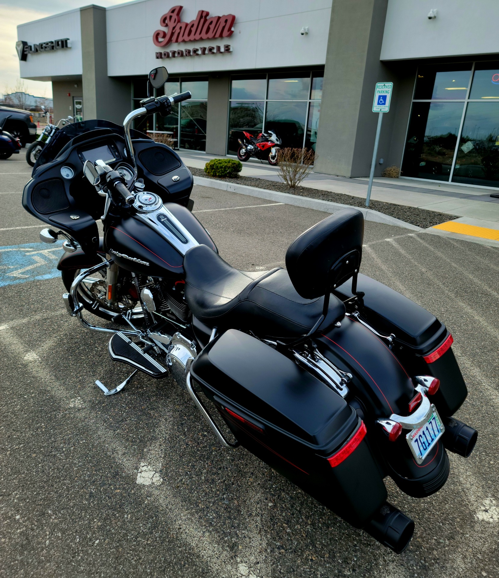 2015 Harley-Davidson Road Glide® Special in Pasco, Washington - Photo 2