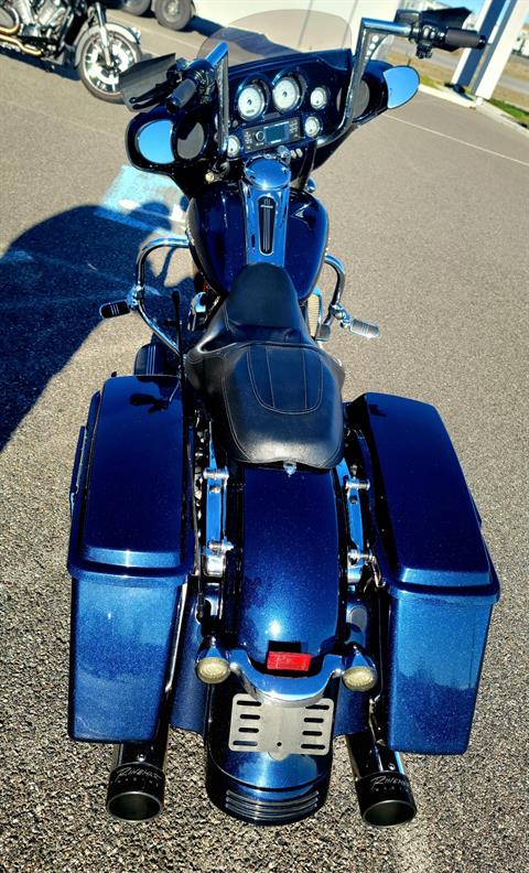 2012 Harley-Davidson Street Glide® in Pasco, Washington - Photo 7