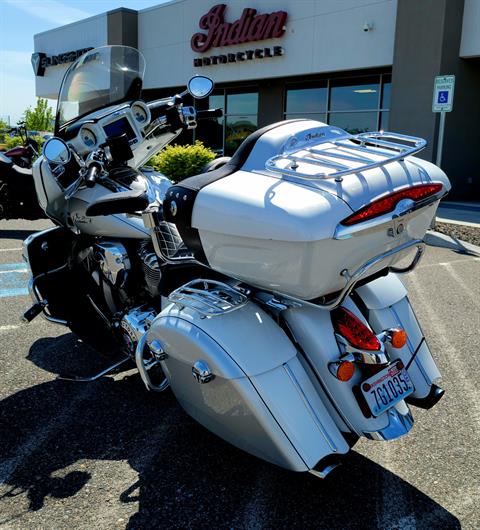 2018 Indian Motorcycle Roadmaster® ABS in Pasco, Washington - Photo 2