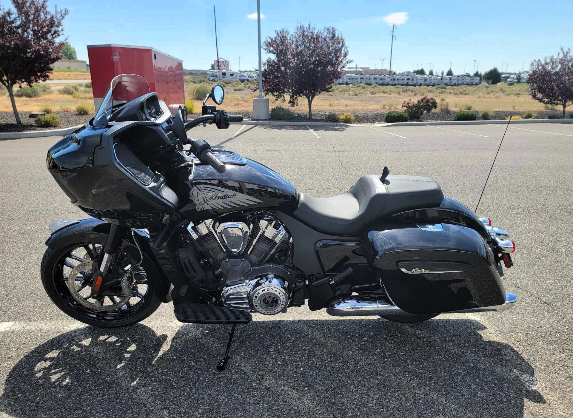 2023 Indian Motorcycle Challenger® in Pasco, Washington - Photo 3