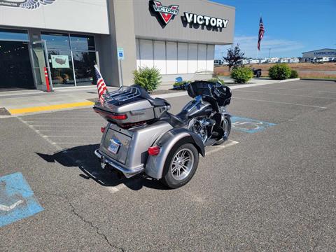 2016 Harley-Davidson Tri Glide® Ultra in Pasco, Washington - Photo 2