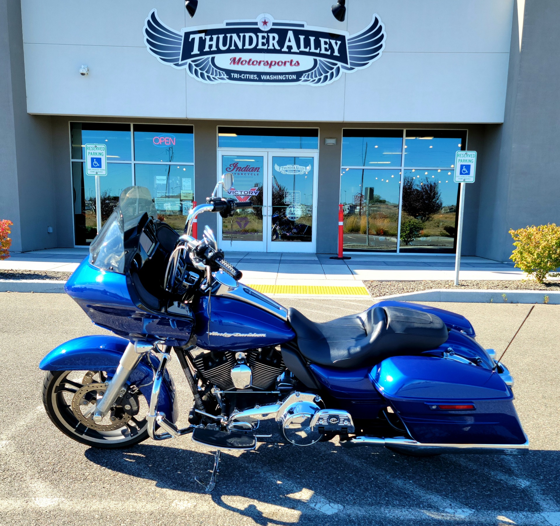 2015 Harley-Davidson Road Glide® in Pasco, Washington - Photo 1