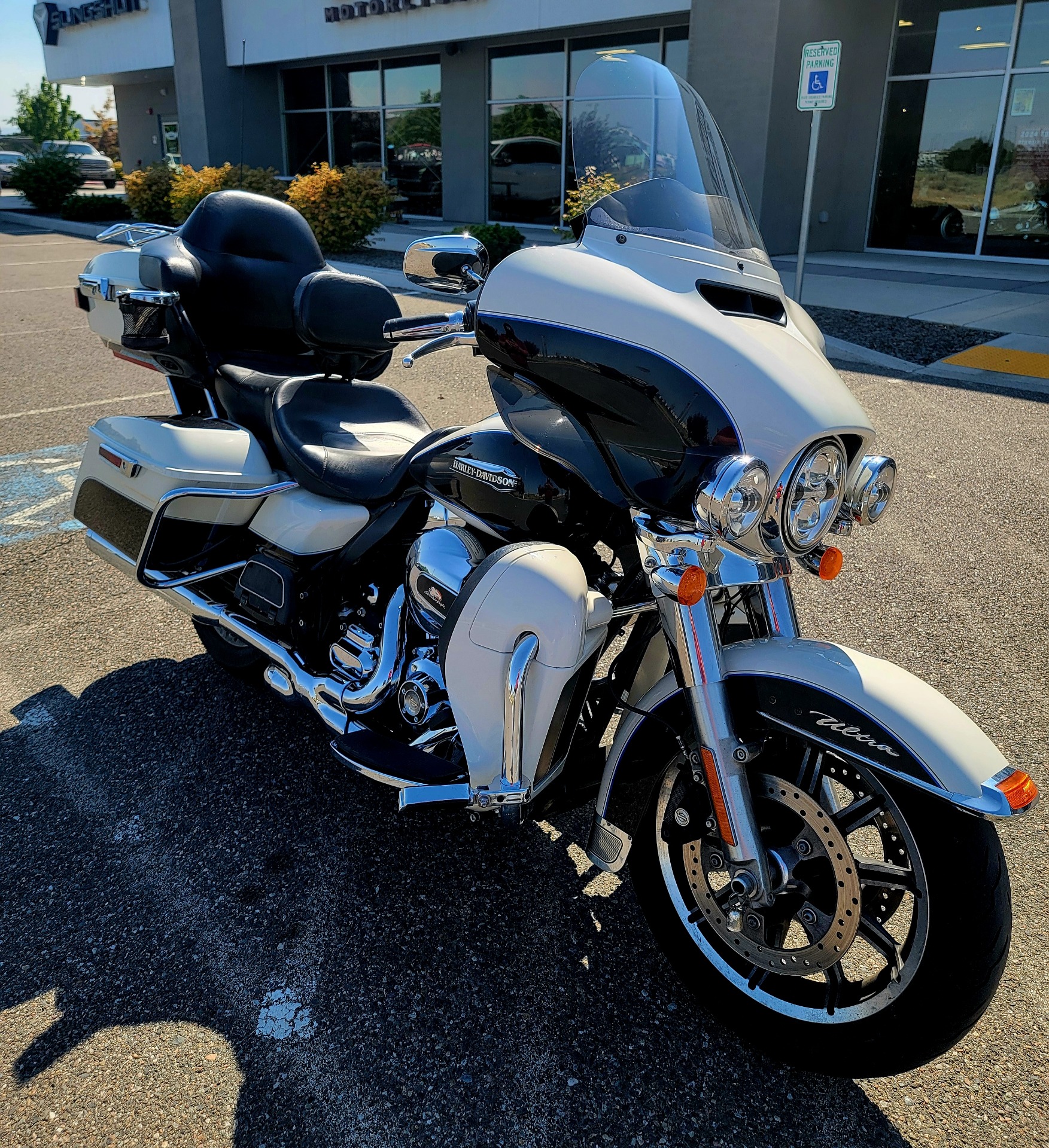 2014 Harley-Davidson Electra Glide® Ultra Classic® in Pasco, Washington - Photo 2