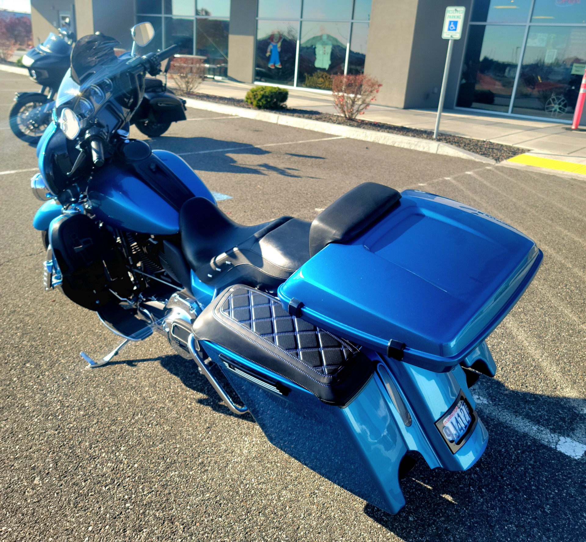 2015 Harley-Davidson Electra Glide® Ultra Classic® in Pasco, Washington - Photo 2