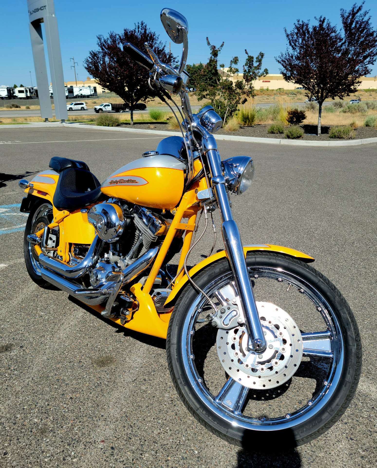 2004 Harley-Davidson FXSTDSE²  Screamin' Eagle® Softail® Deuce™ in Pasco, Washington - Photo 5