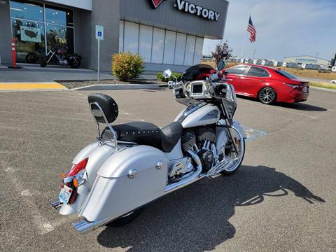 2018 Indian Motorcycle Chieftain® Classic in Pasco, Washington - Photo 4