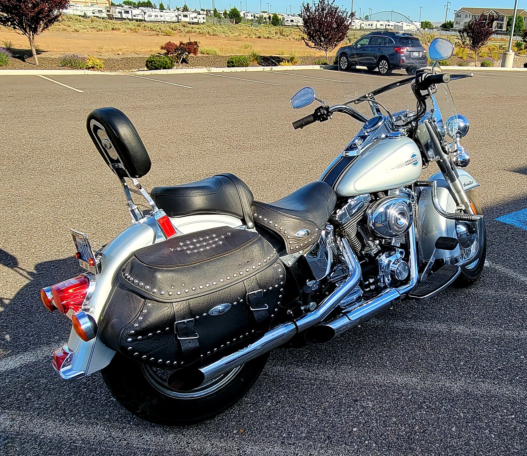 2004 Harley-Davidson FLSTC/FLSTCI Heritage Softail® Classic in Pasco, Washington - Photo 4
