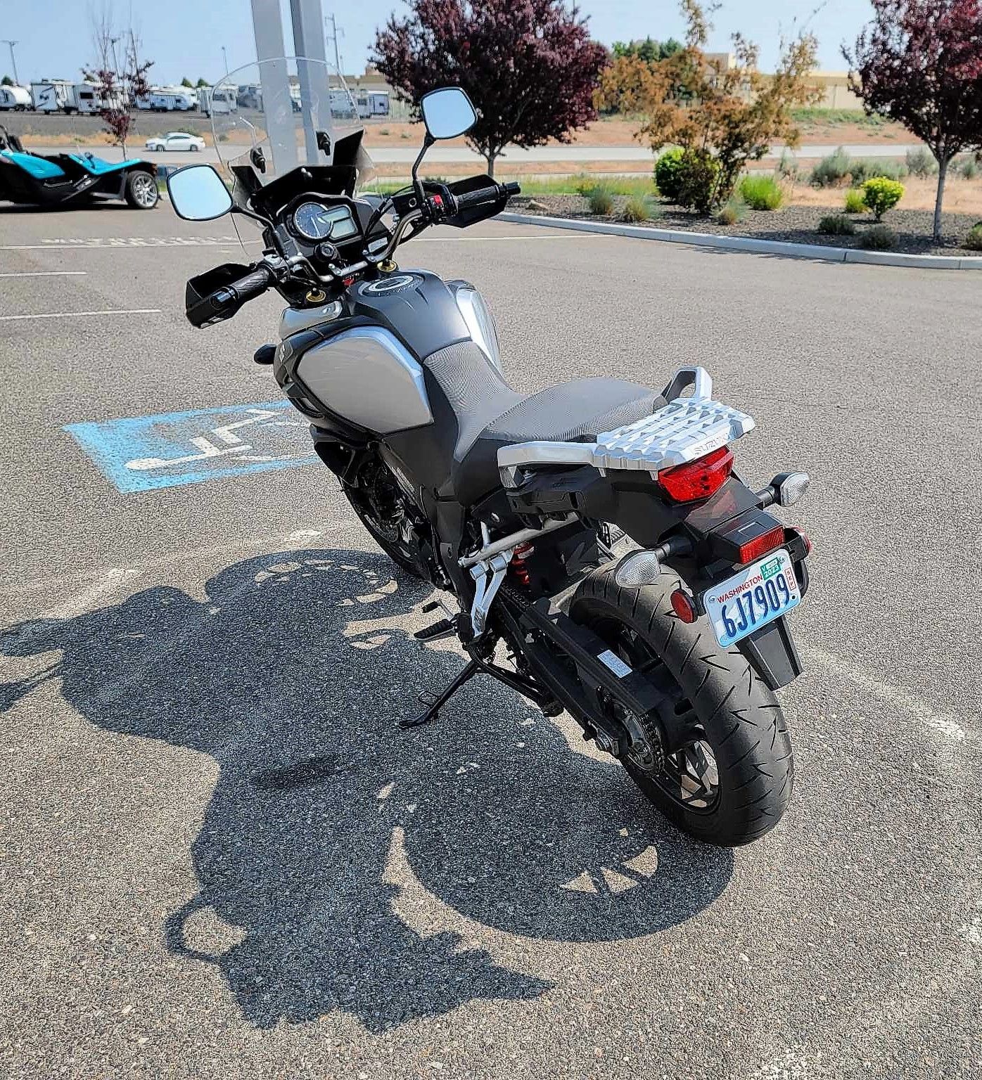 2016 Suzuki V-Strom 1000 ABS in Pasco, Washington - Photo 4