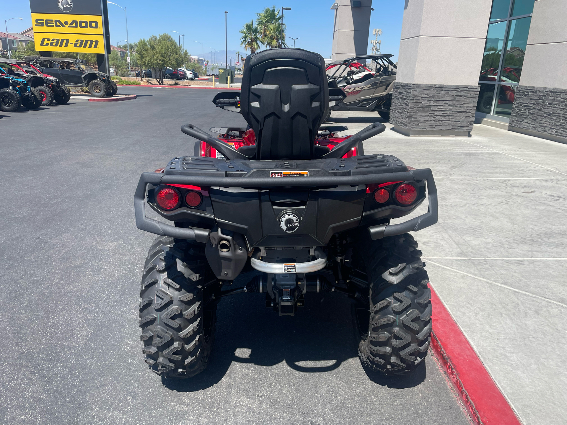 2024 Can-Am Outlander MAX XT 1000R in Las Vegas, Nevada - Photo 2