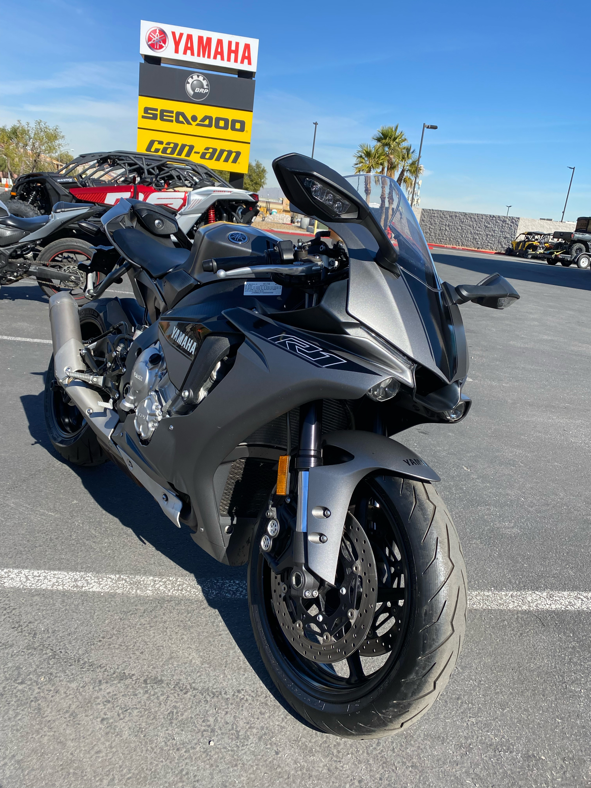 2016 Yamaha YZF-R1S in Las Vegas, Nevada - Photo 1