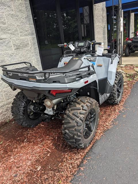 2024 Polaris Sportsman 570 Premium in Hermitage, Pennsylvania - Photo 3