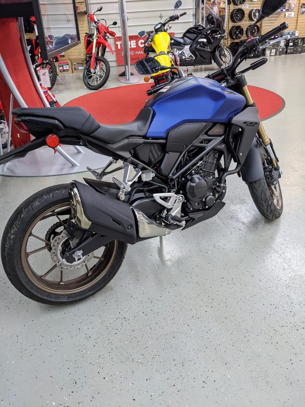 2022 Honda CB300R ABS in Hermitage, Pennsylvania - Photo 1