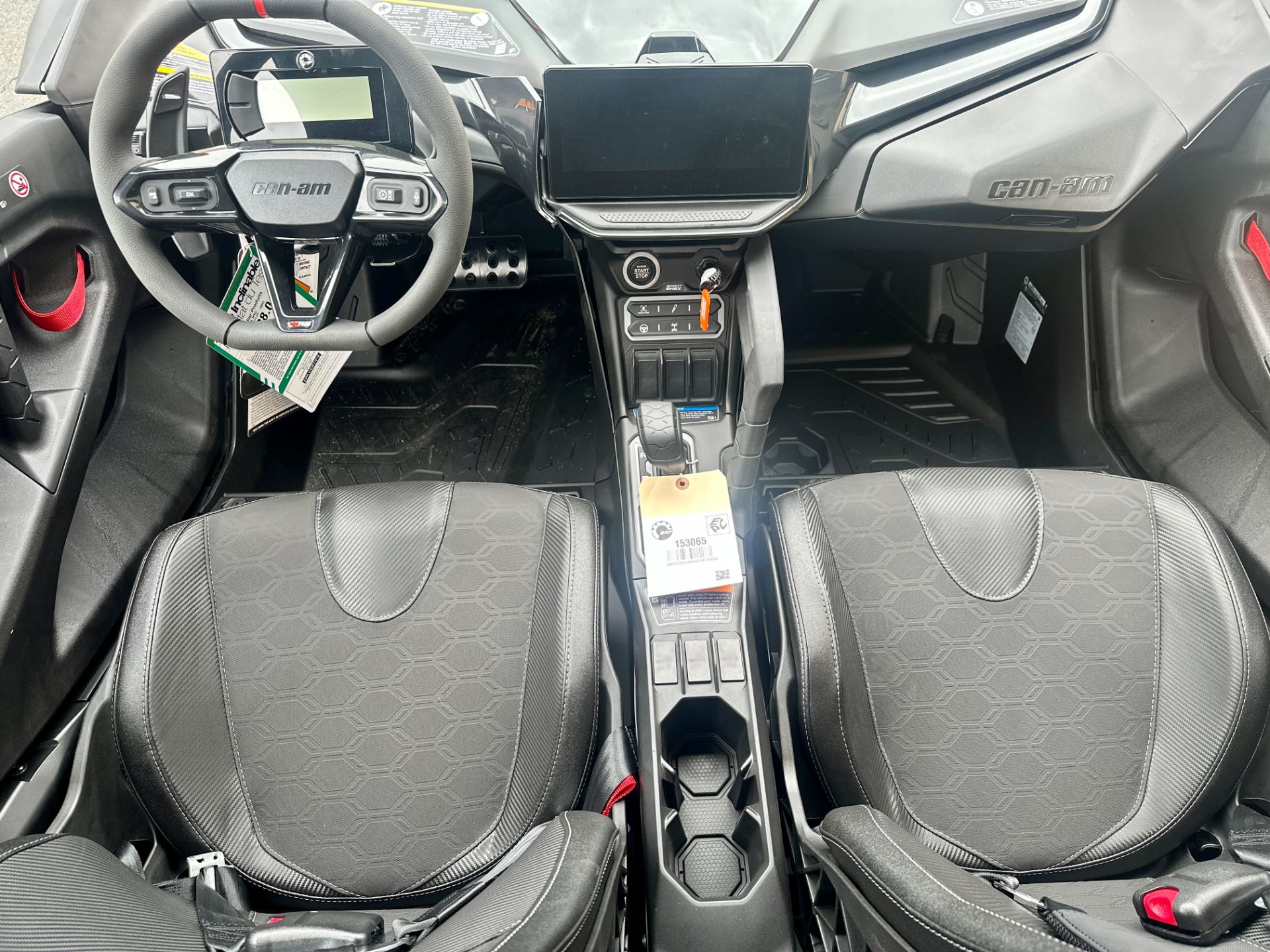 2024 Can-Am Maverick R X RS with Smart-Shox in Santa Rosa, California - Photo 11