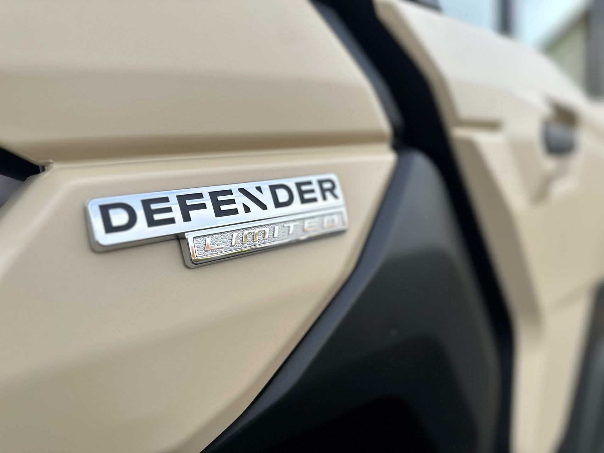 2024 Can-Am Defender Limited HD10 in Santa Rosa, California - Photo 3