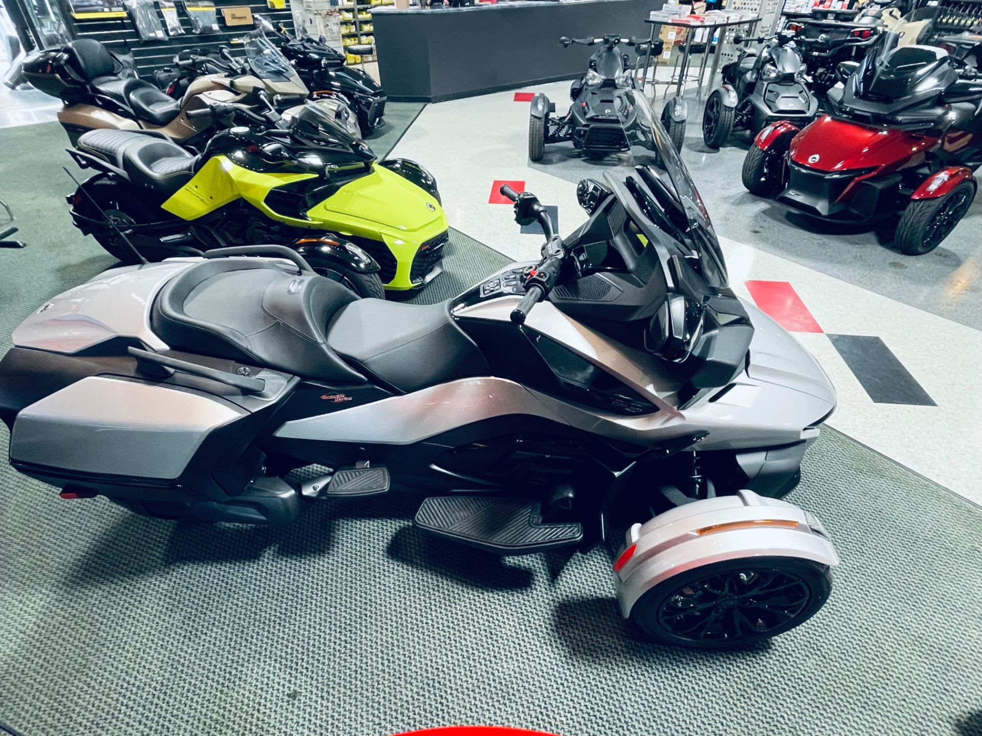 2023 Can-Am Spyder RT in Wilmington, Illinois - Photo 1
