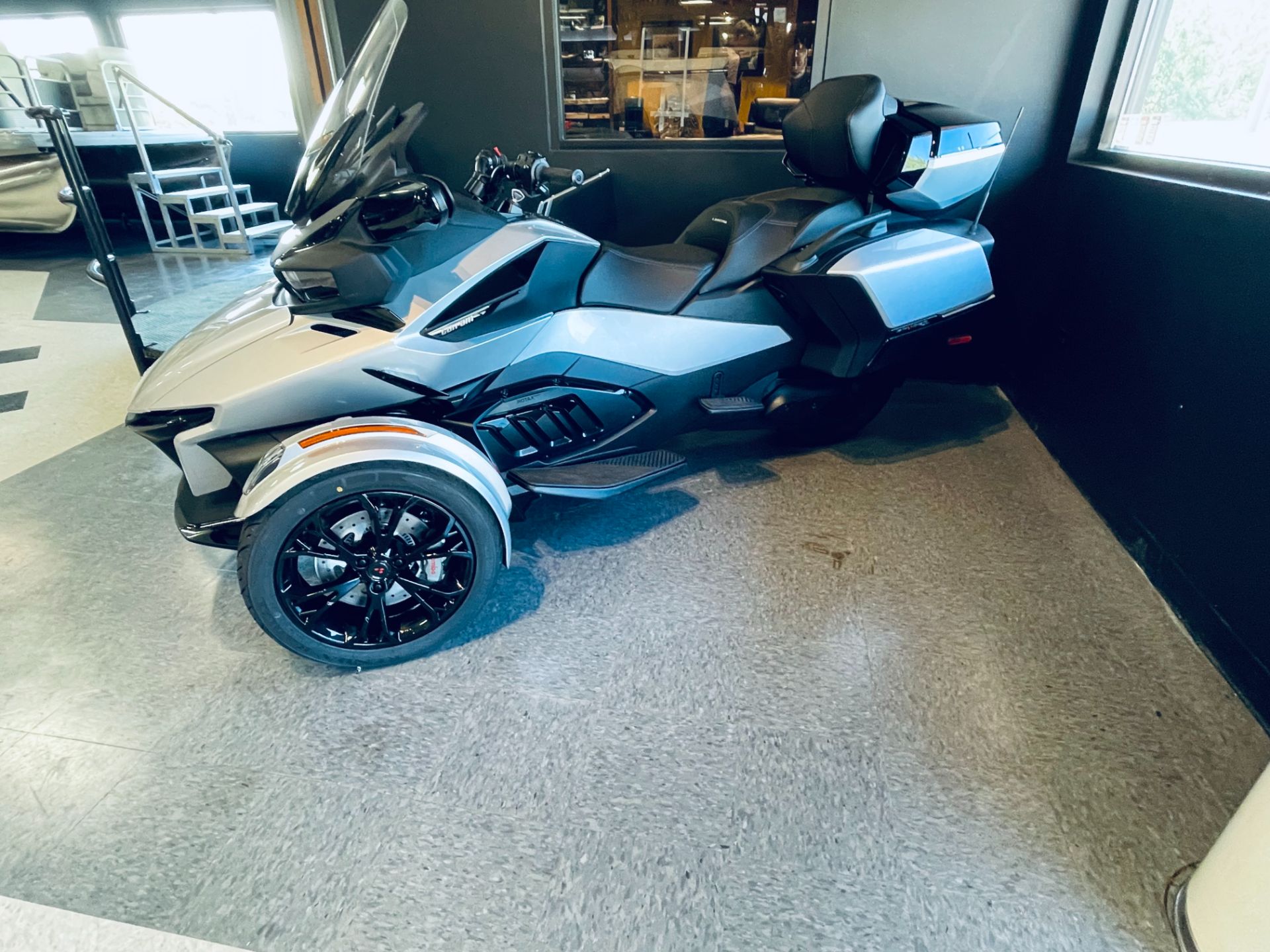 2022 Can-Am Spyder RT Limited in Wilmington, Illinois - Photo 4