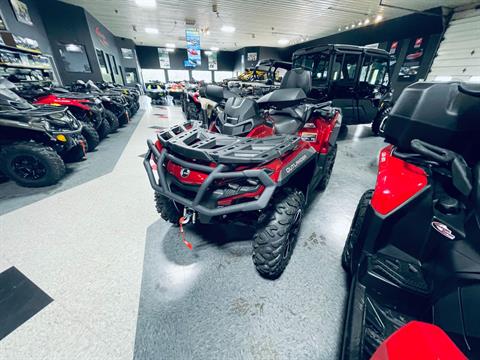 2024 Can-Am Outlander MAX XT 850 in Wilmington, Illinois - Photo 1