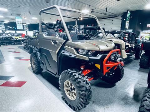 2023 Can-Am Defender X MR With Half Doors HD10 in Wilmington, Illinois - Photo 2