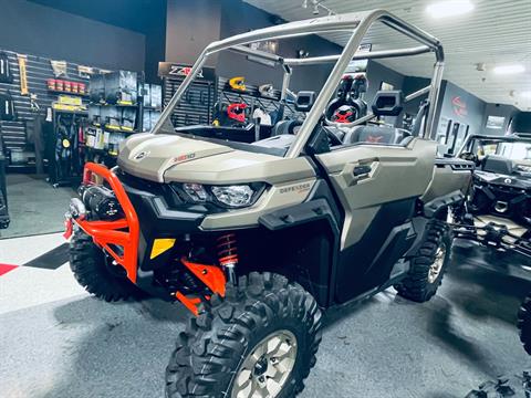 2023 Can-Am Defender X MR With Half Doors HD10 in Wilmington, Illinois - Photo 8